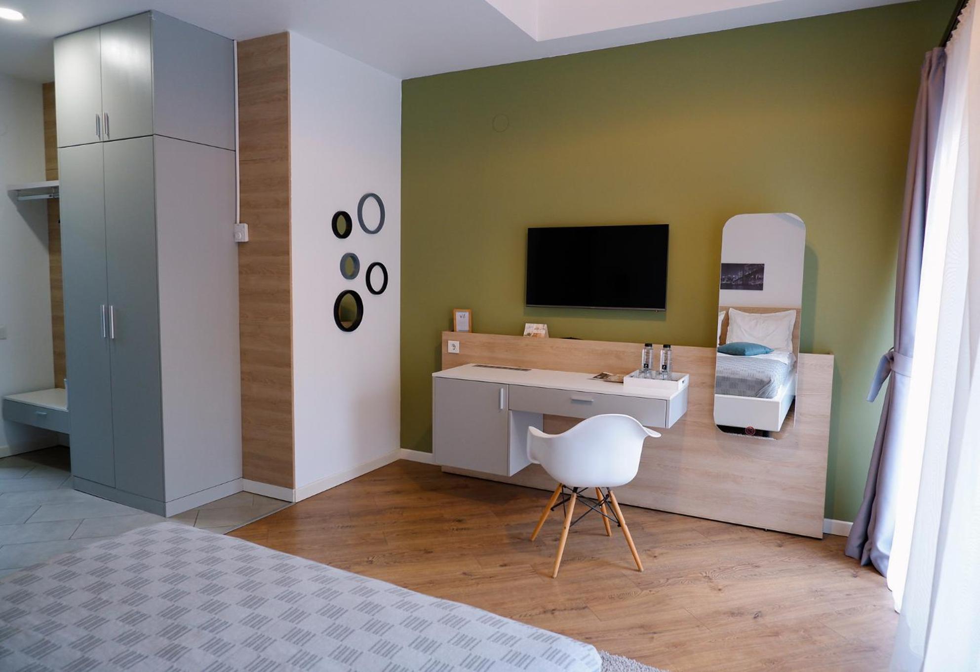 Casa M Hotel Oradea Luaran gambar