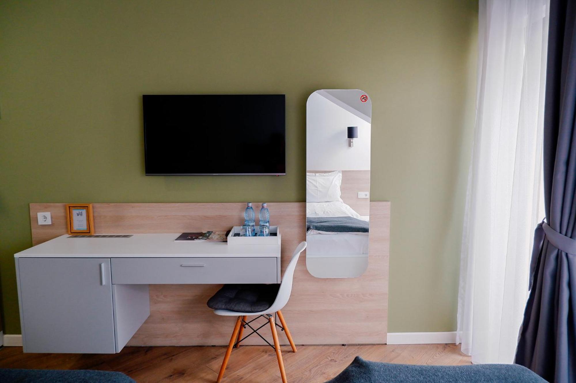 Casa M Hotel Oradea Luaran gambar
