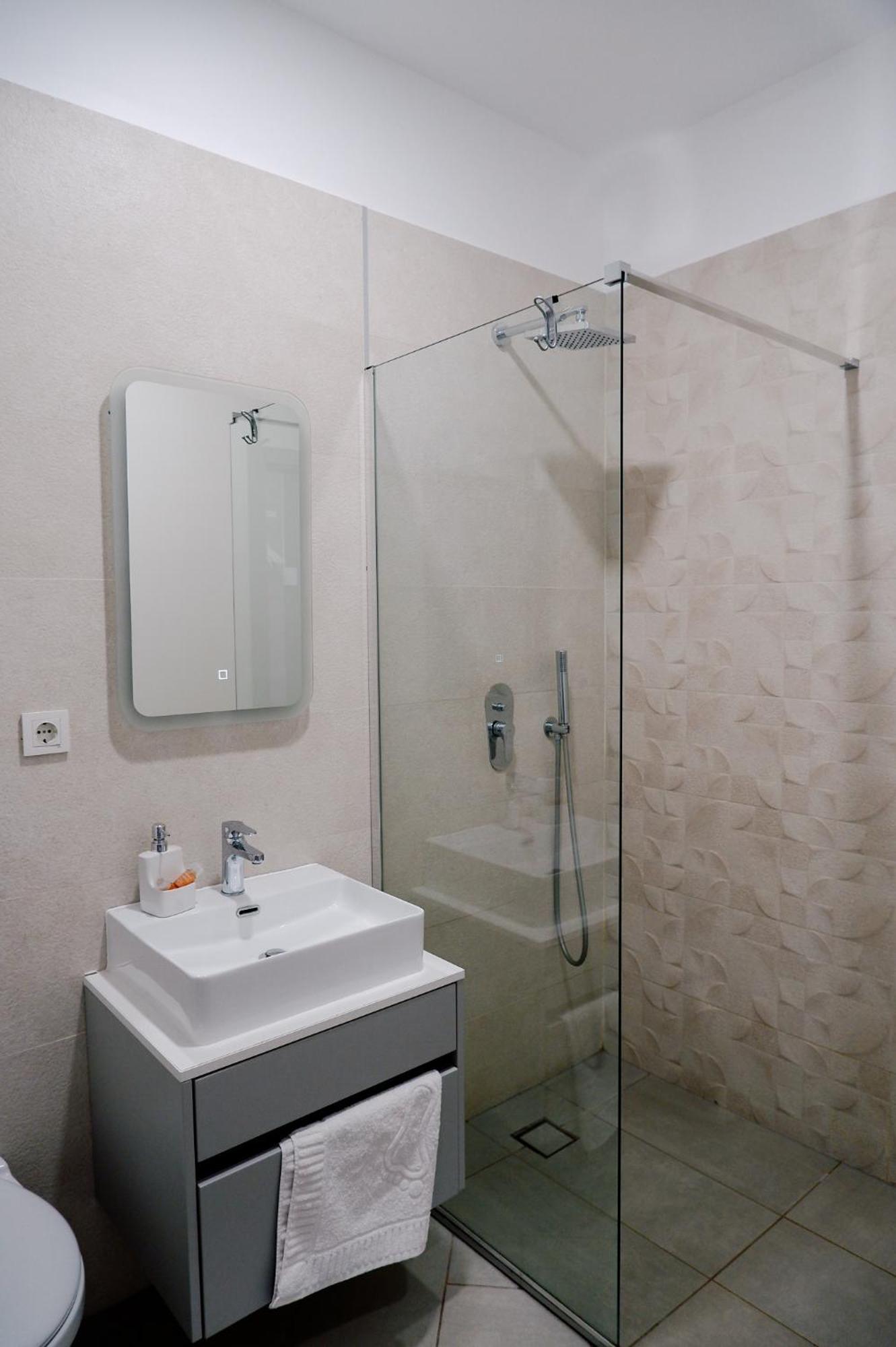 Casa M Hotel Oradea Luaran gambar
