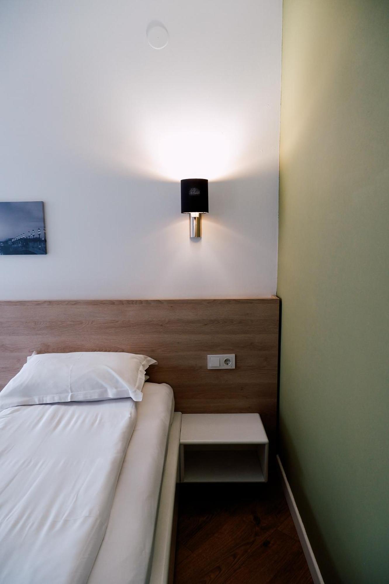 Casa M Hotel Oradea Luaran gambar