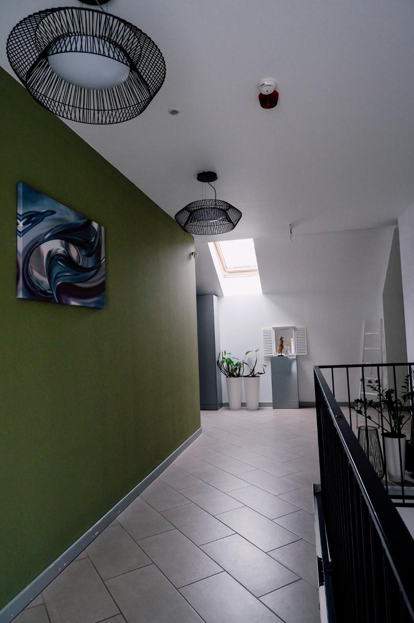 Casa M Hotel Oradea Luaran gambar
