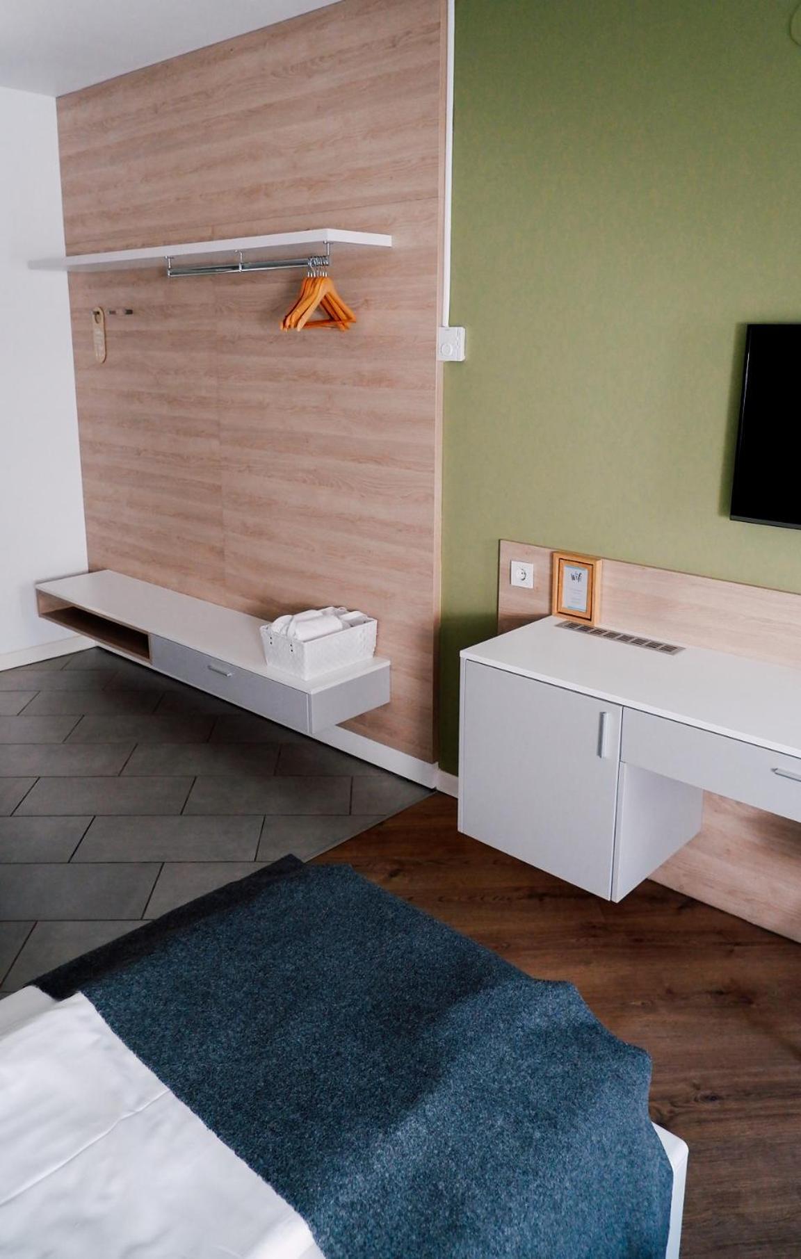 Casa M Hotel Oradea Luaran gambar